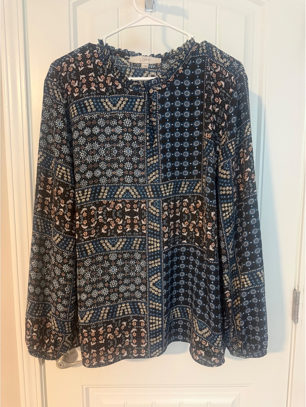 LOFT Women's Patchwork Pattern Long Sleeve Blouse XL